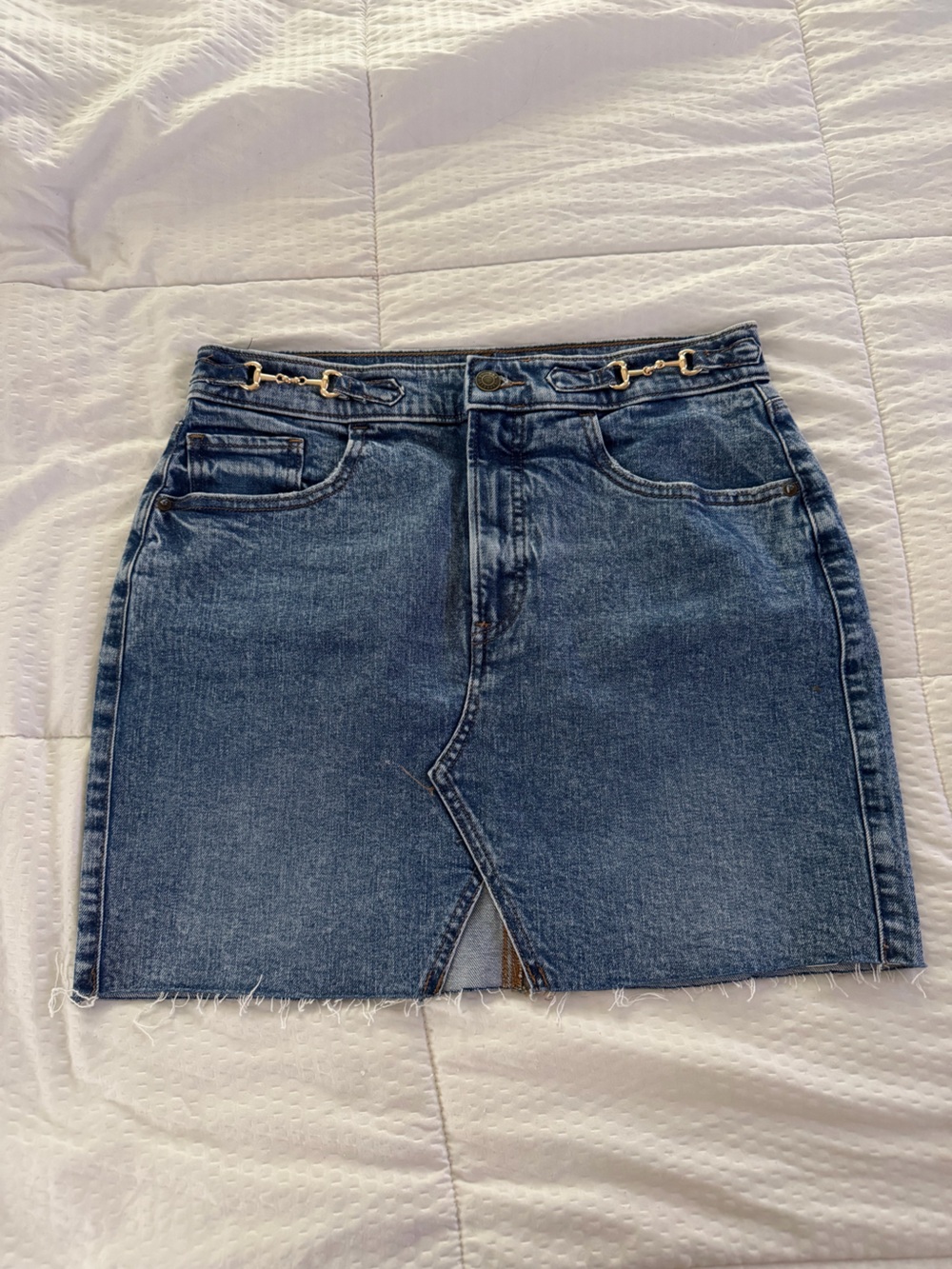 Express Blue Two-Tone Denim Skirt with Contrast Stitching